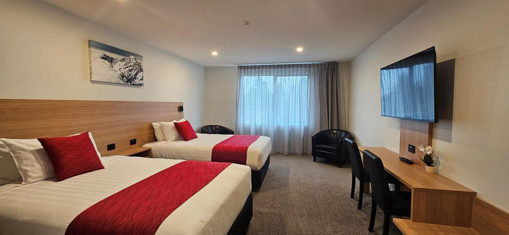 Alps Motel & Apartments ทไวเซิล ภายนอก รูปภาพ